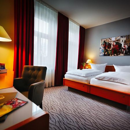Hotel Kaiserhof Радеберг Екстер'єр фото