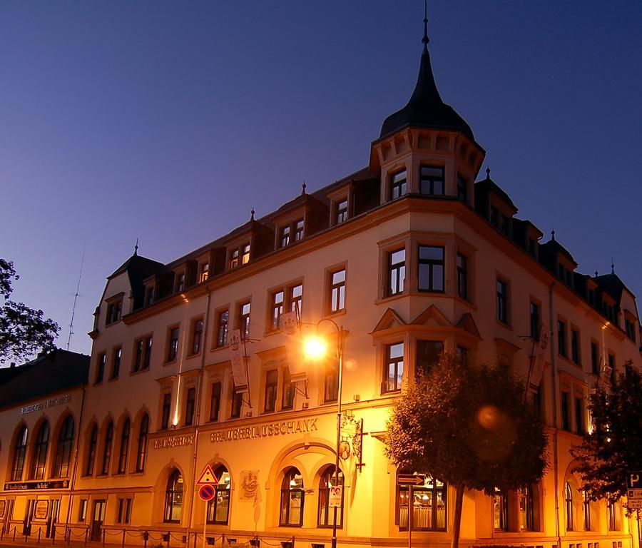 Hotel Kaiserhof Радеберг Екстер'єр фото